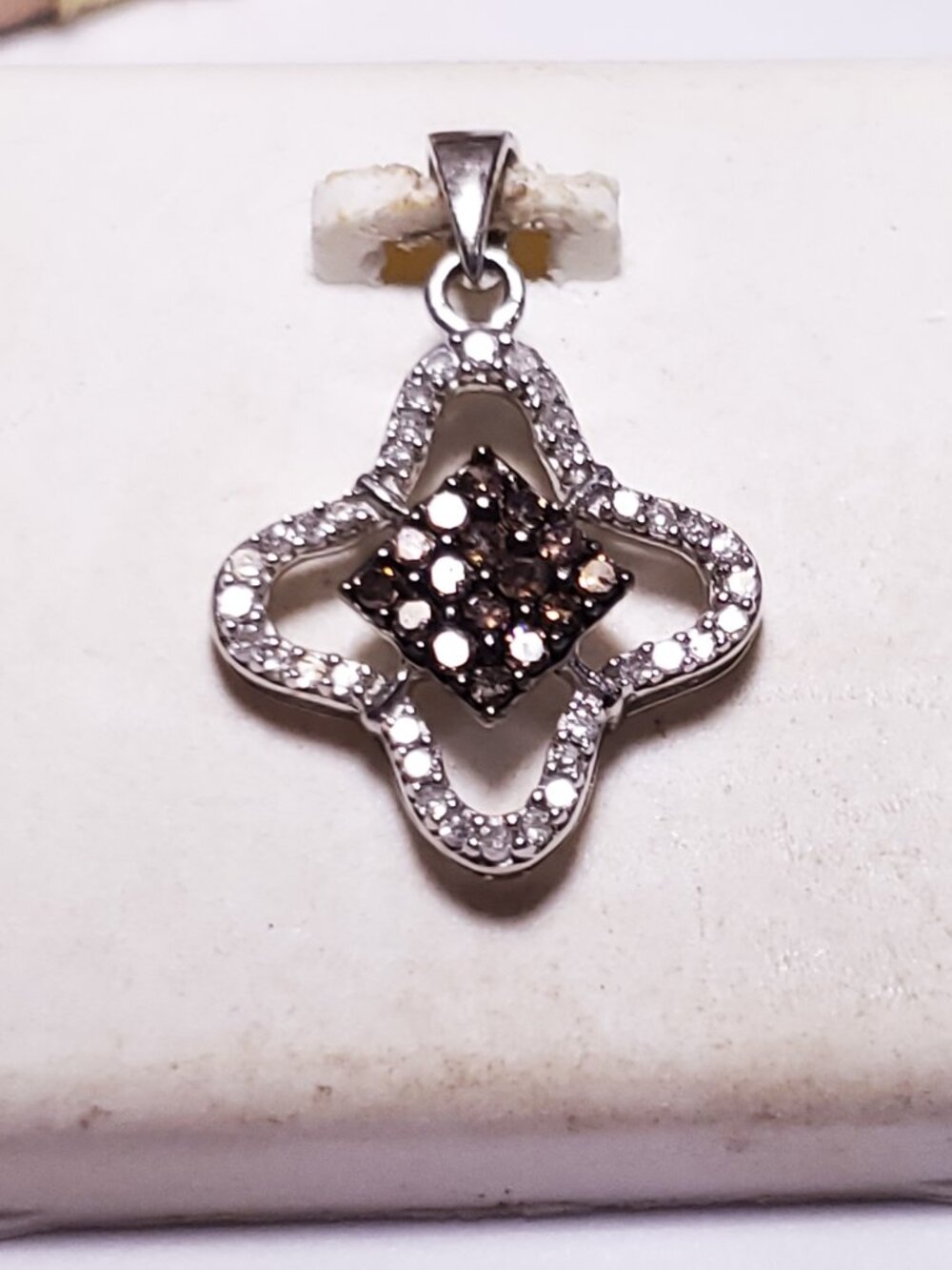 Estate .35ctw Champagne & Wht Diamonds Open 4 sided Sterling Silver Pendant25086